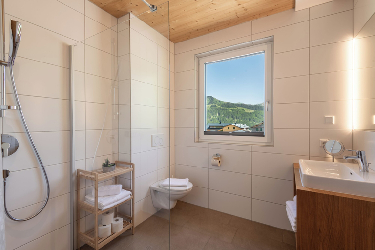 Bathroom 3, Rössle Appartements, Bludenz