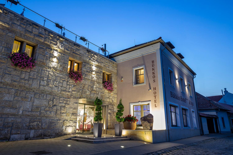Exterior & Views 1, Bukkos Hotel & Spa, Szentendre