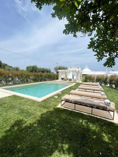 Others 5, Trullo San Vincenzo con Piscina, Bari