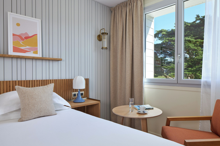 Bedroom 4, Castel Clara Thalasso & Spa, Morbihan