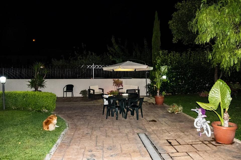 Others 5, ALMI B&B, Salerno