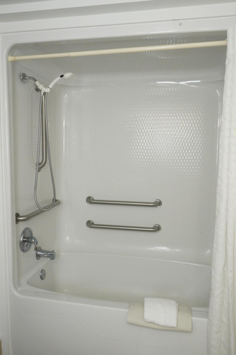 Bathroom 4, Country Inn & Suites by Radisson, Myrtle Beach, SC, Horry