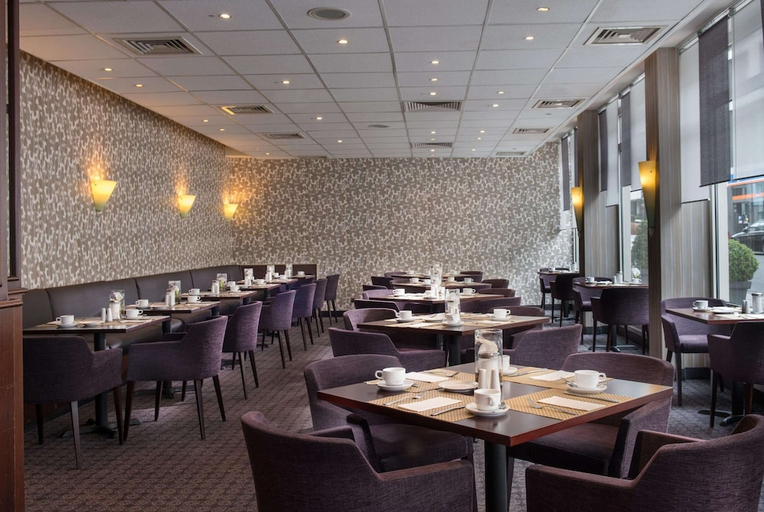 Food & Drinks 5, Wyndham Koeln, Köln