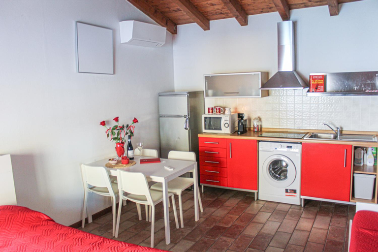 Dining Room 7