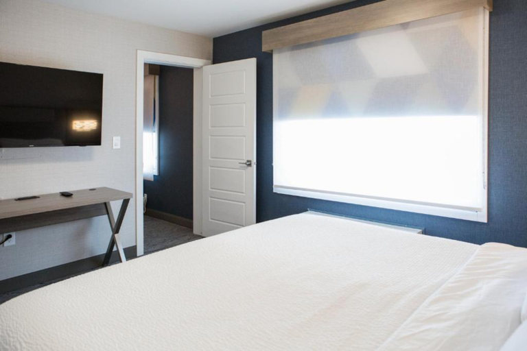 Bedroom 5, Holiday Inn Express & Suites PRINCE ALBERT - SOUTH, Division No. 15