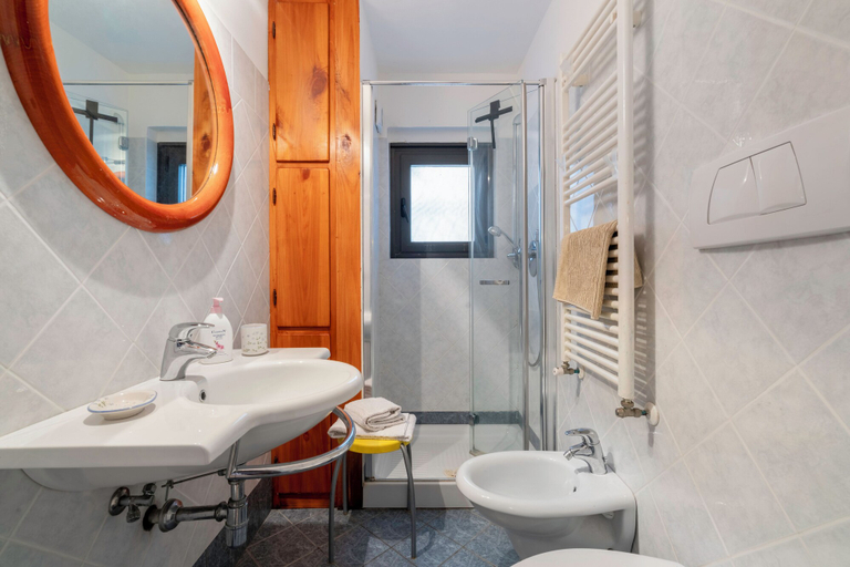 Bathroom, Chianti Hills Apartment Pool Ac And Wifi, Florence