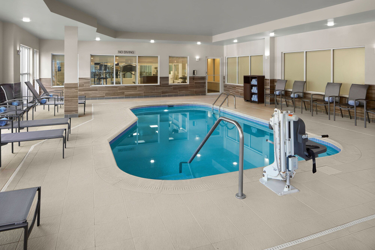 Sport & Beauty 5, Fairfield Inn & Suites by Marriott Columbus OSU, Franklin