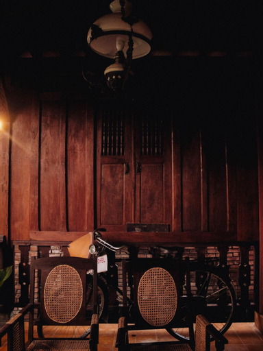 Food & Drinks 4, Cokro Hinggil - Traditional View, Sleman