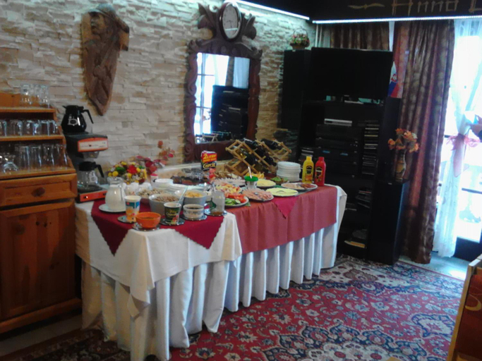 Food & Drinks 4, Penzion Havran, Poprad