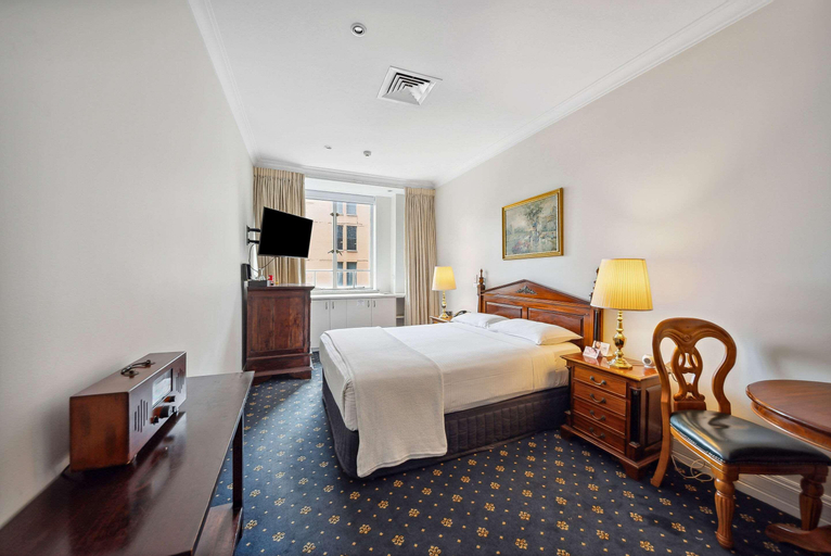 Bedroom 12