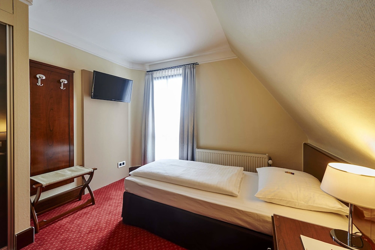 Bedroom 3, TOP Hotel Duerer, Nürnberg