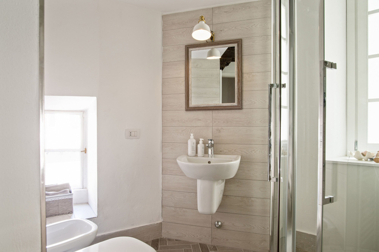 Bathroom 3, Moma2 - byMyHomeInComo, Como