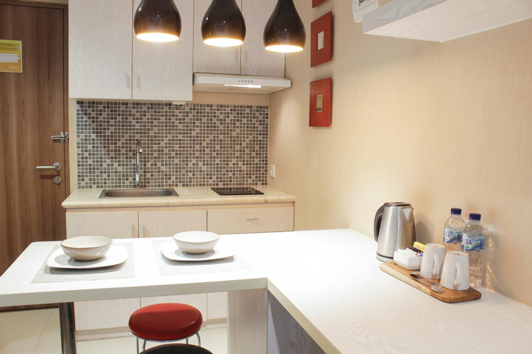 Dining Room 5, Student Park Apartment by NGINAP, Sleman