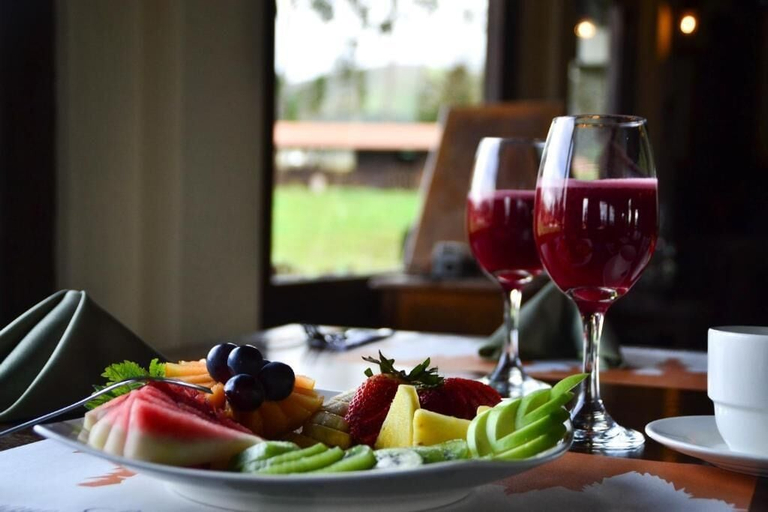 Food & Drinks 5, Chuquiragua lodge y spa, Mejía