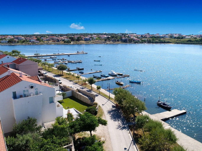 Others 4, Villa in Nin With Stunning Sea Views, Nin