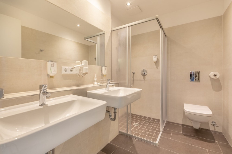 Bathroom, NOVUM Hotel Aldea Berlin Centrum, Berlin