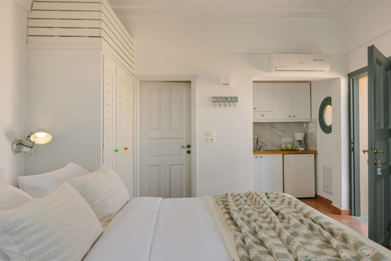 Bedroom 2, Archipel Mansion, South Aegean