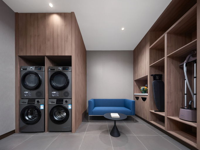 Bathroom 4, Holiday Inn Express SHENZHEN FUTIAN CENTER, Shenzhen