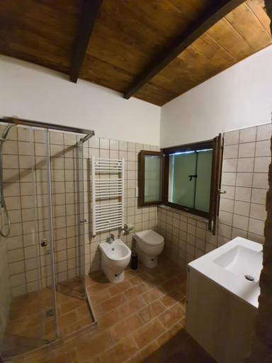 Bathroom 4