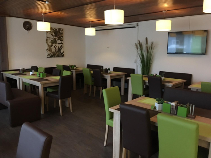 Food & Drinks 5, Hotel Am Brv Nnchen, Mayen-Koblenz