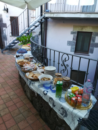 Others 3, AFFITTA CAMERE CASA DELLE ROSE, Sassari
