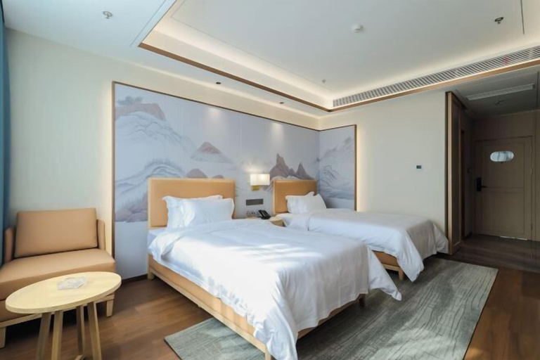 Bedroom 3, Suzhou Water Sky Hotel, Suzhou