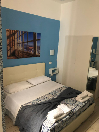 Bedroom 2, Decumani Prestige, Napoli