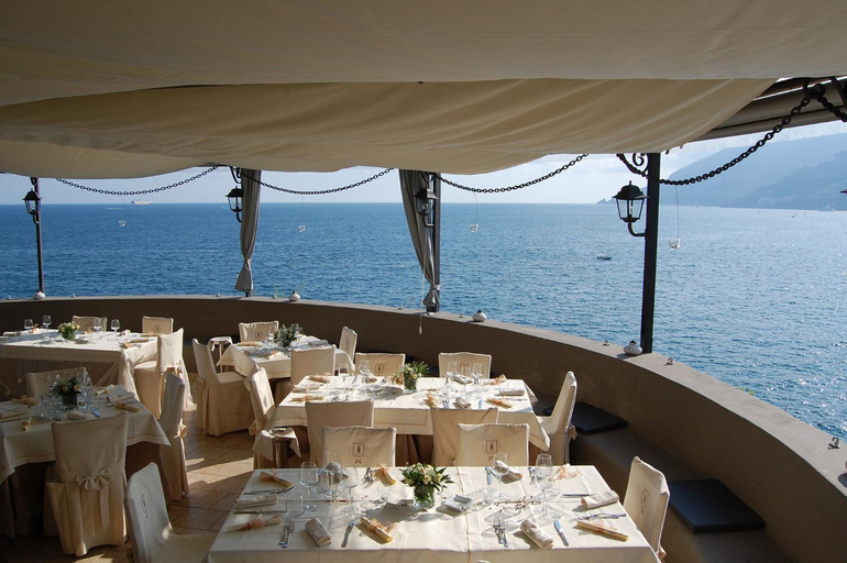 Food & Drinks 4, Antica Rheginna Luxury Rooms, Salerno
