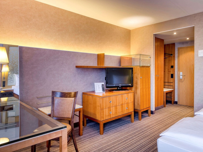 Bedroom 3, Mercure Parkhotel Mönchengladbach, Mönchengladbach
