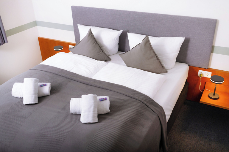 Bedroom 4, Hotel DHVEC, Vechta