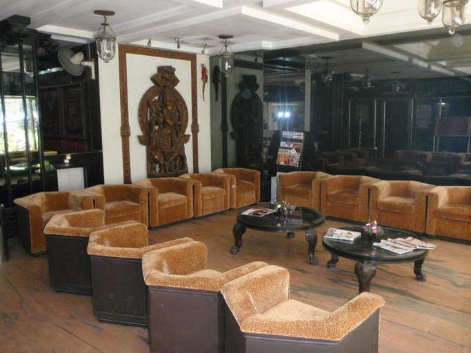 Public Area 2, Hotel Supreme, Madurai