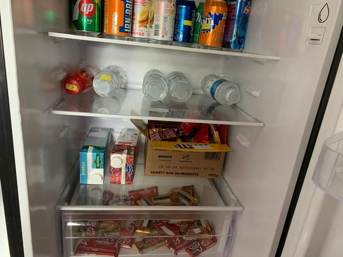 Food & Drinks 5, Humuplace Sleeps 4 With Garden, Birmingham