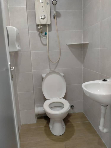 Bathroom 4