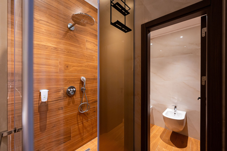 Bathroom 4, Hotel De Andros Virpazar