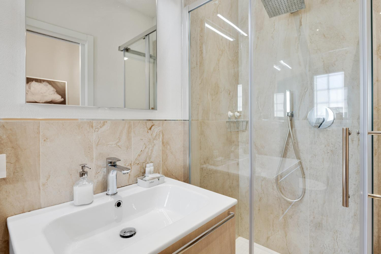 Bathroom 5, Palazzo Pitti & Ponte Vecchio Cozy Flat, Florence