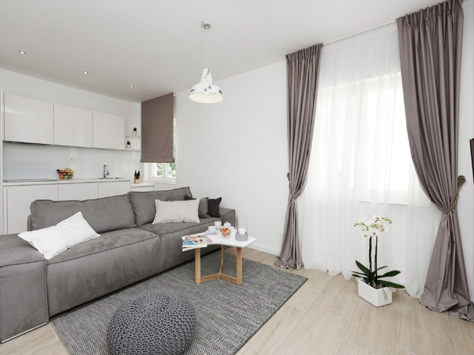 Others 5, Villa in Nin With Stunning Sea Views, Nin