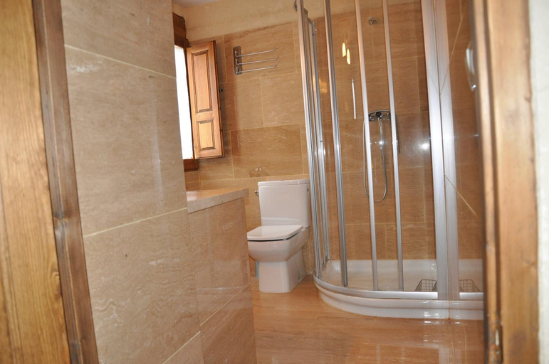 Bathroom 2, Casas Rurales Tio Frasquito y Cleto, Albacete
