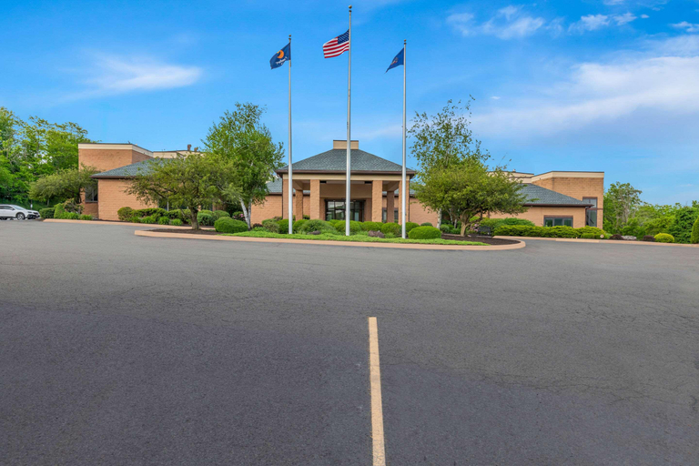 Exterior & Views 2, Comfort Inn Pocono Lakes Region, Wayne
