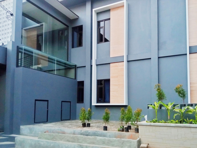 Exterior & Views 2, RedDoorz @ Hotel DPraya Pati, Pati