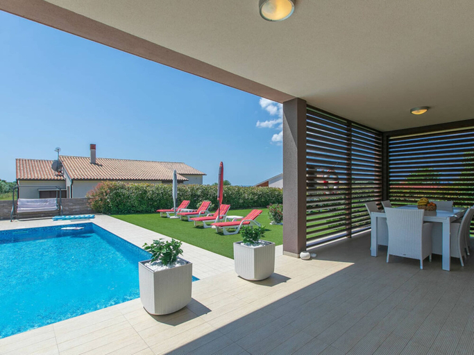 Pool 3, Villa Stefanja Comfortable Holiday Residence, Vodnjan