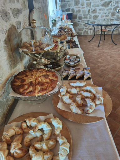 Food & Drinks 1