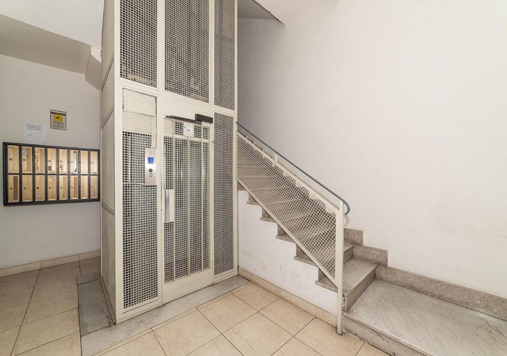 Others 5, Bed & Breakfast Firenze, Catania