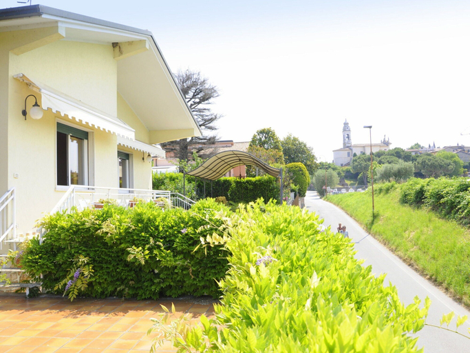 Exterior & Views 2, Near the Harbour and Sandbeach of Pacengo di Lazise, Verona
