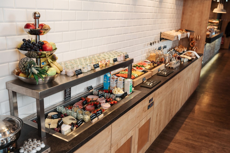 Food & Drinks 5, Coffee Fellows Hotel Munchen Freiham, München