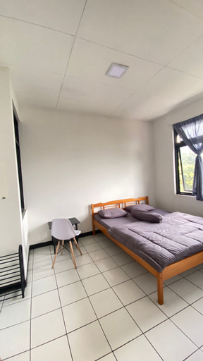 Bedroom 21