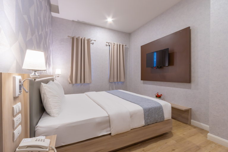 Bedroom 23