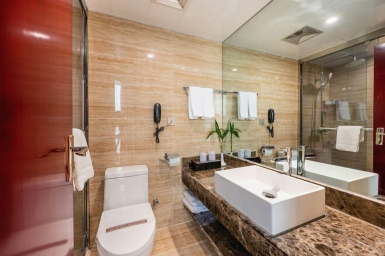 Bathroom 3, Post Hotel, Hanzhong