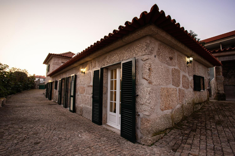Exterior & Views 2, Fonte Velha, Penafiel