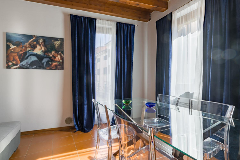 Others 5, Apartments City Center, Verona