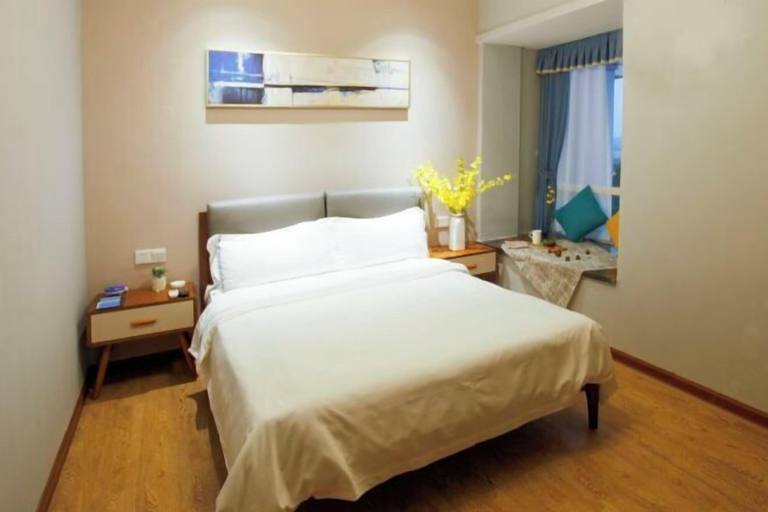 Bedroom 2, Xihai Hot Spring Holiday Hotel, Jiujiang